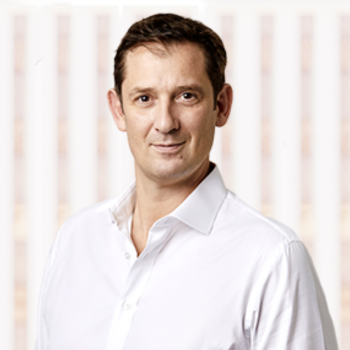 Andrew Oliver headshot